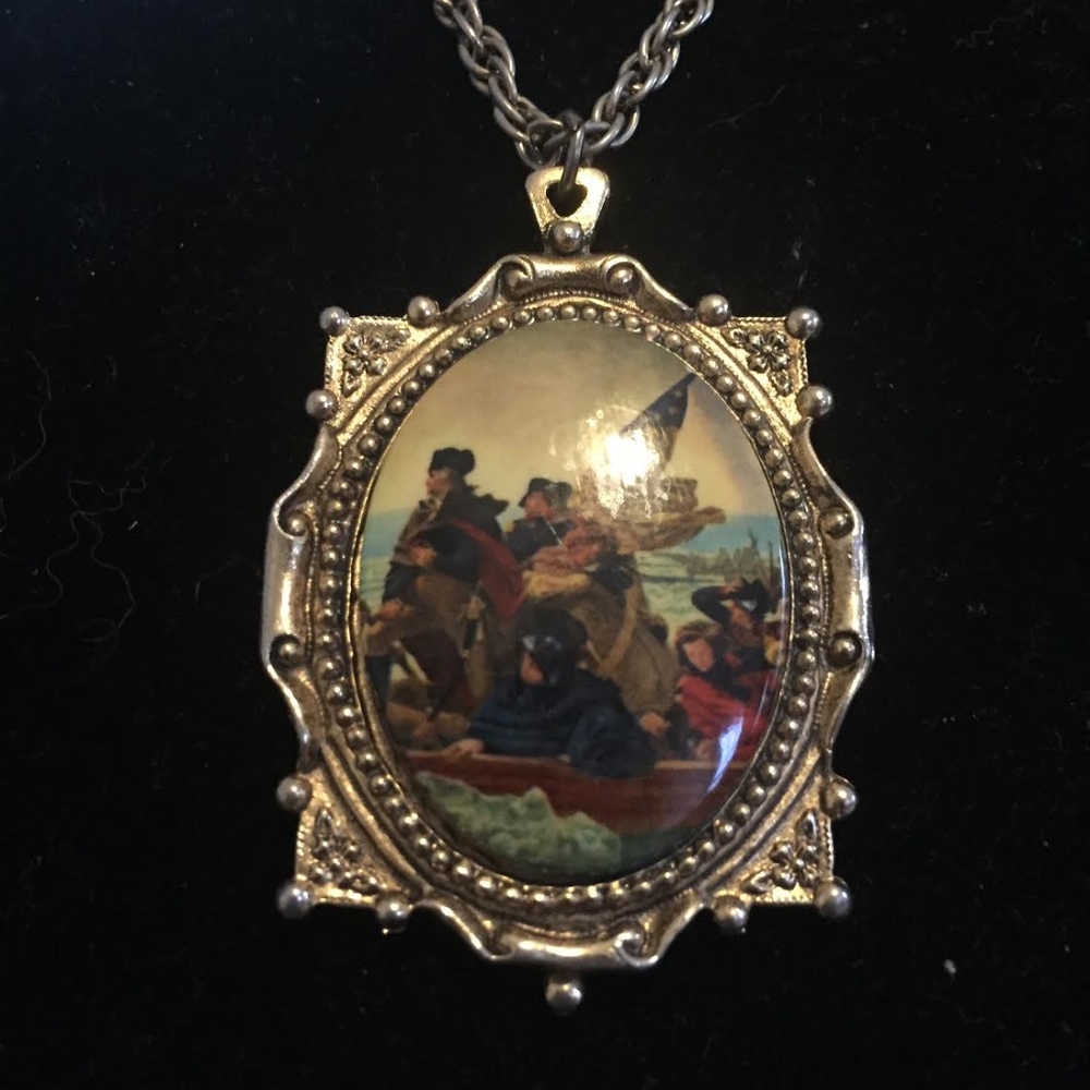 American Vintage style Necklace